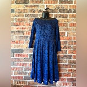 Miusol Blue Lace Keyhole Long Sleeve Midi Dress Size: M With Side Zipper NWT